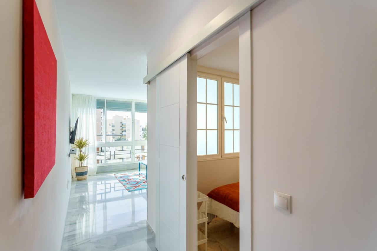 Malagasuite Carihuela Apartments Torremolinos Exterior photo